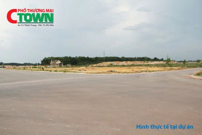 Phố thương mại C-Town