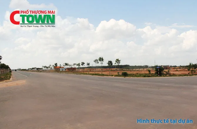 Phố thương mại C-Town