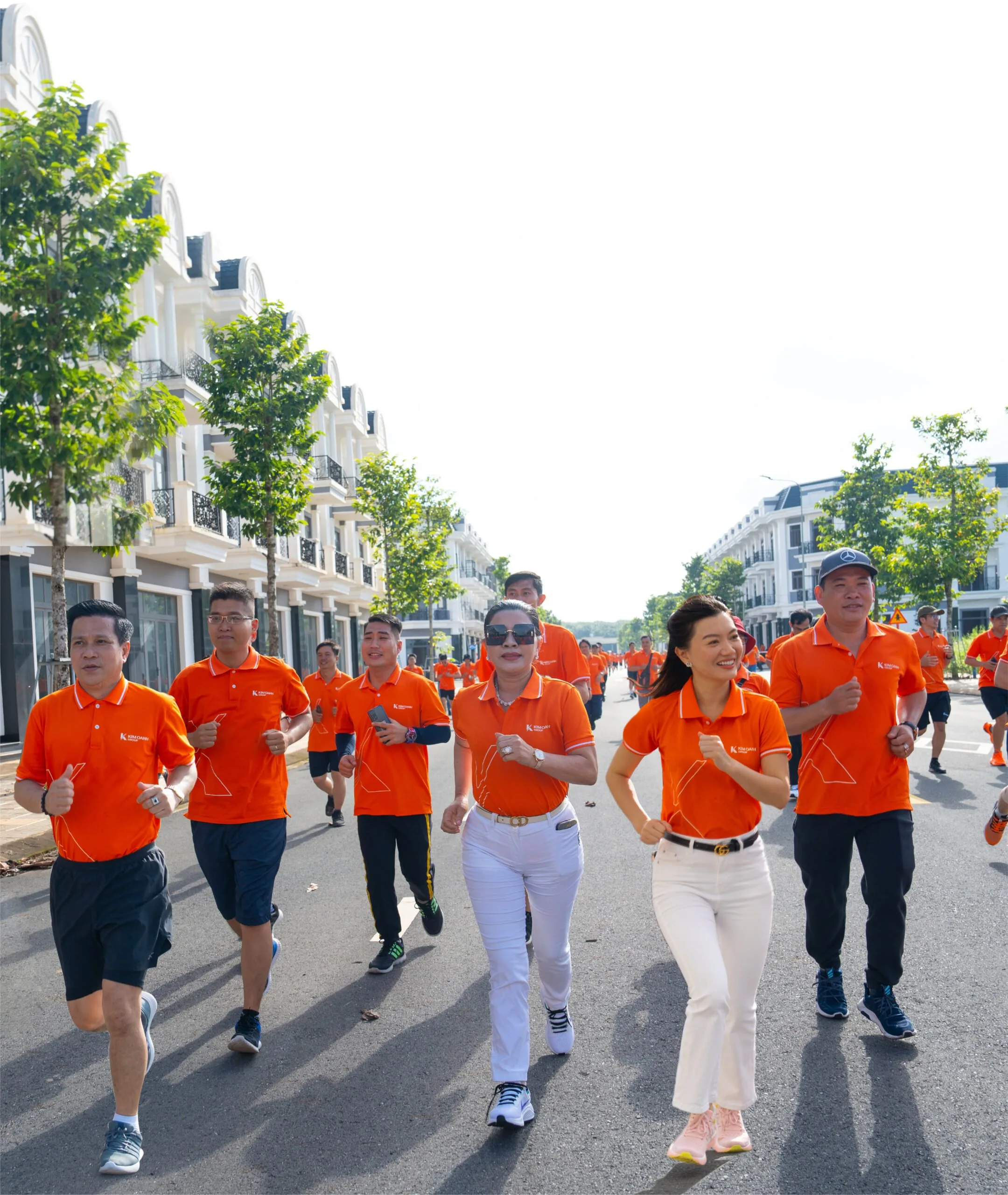 Đội ngũ Kim Oanh Group nêu cao tinh thần “Tiên phong làm chủ”, quyết tâm chinh phục những mục tiêu mới