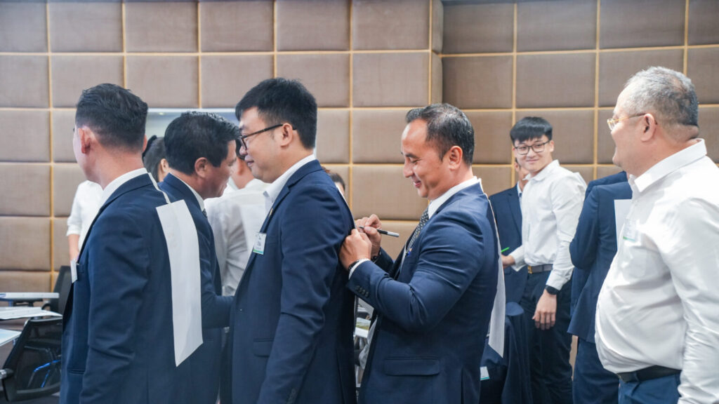 Lãnh đạo cấp cao Kim Oanh Group tại Khóa học “Lãnh đạo bằng sự nguyên mẫu” do Tập đoàn tổ chức