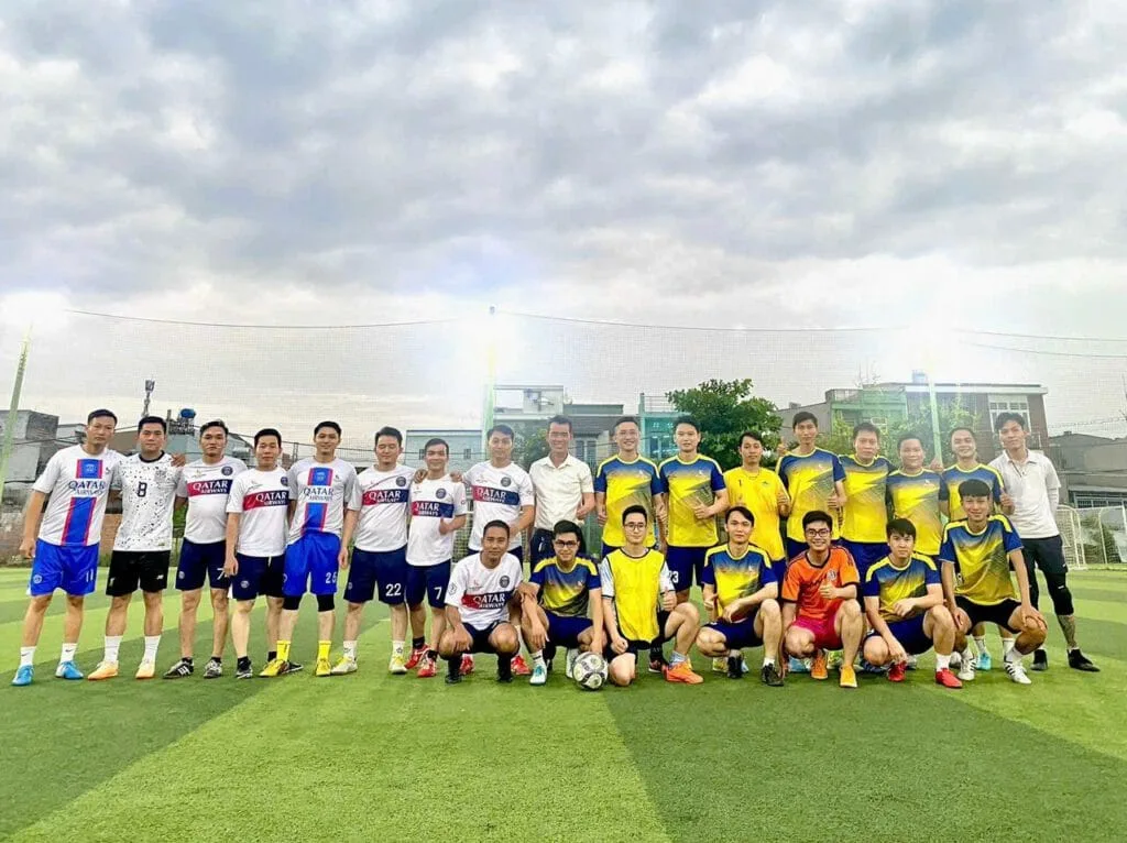 Chi nhánh Cộng Hòa giao lưu thể thao cùng chi nhánh Dĩ An