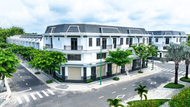 Richland Residence đã xây dựng hoàn thiện tất cả các tiện ích và nhiều dãy nhà phố theo kiến trúc châu Âu.