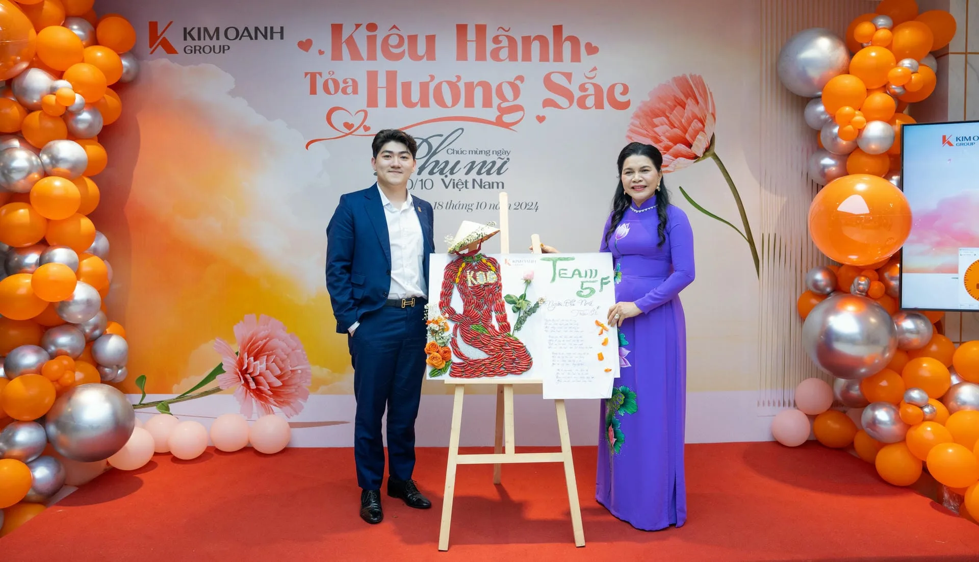 Tác phẩm của đội Nam CBNV làm việc tại tầng 5