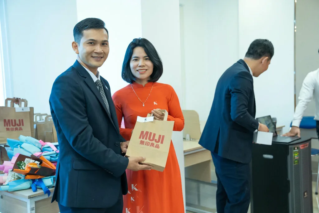 Kỉ niệm ngày quốc tế Phụ Nữ tại Kim Oanh Group