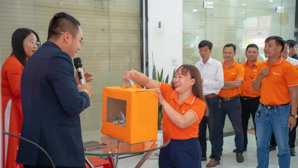 Kỉ niệm ngày quốc tế Phụ Nữ tại Kim Oanh Group