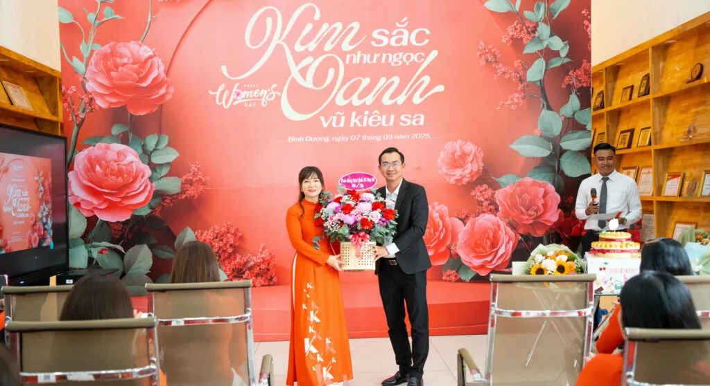 Kỉ niệm ngày quốc tế Phụ Nữ tại Kim Oanh Group