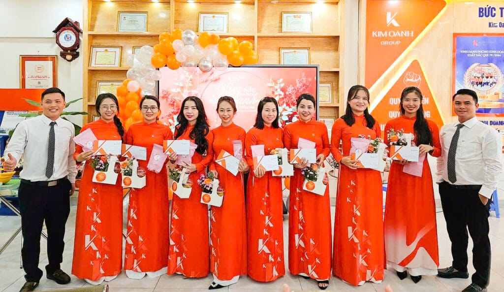 Kỉ niệm ngày quốc tế Phụ Nữ tại Kim Oanh Group